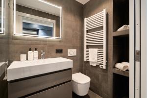 Captains Boathouse Studio