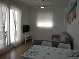 Apartamento nuevo en la playa de Piles