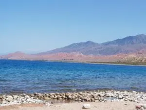 " UMAR " Guest house - Tong