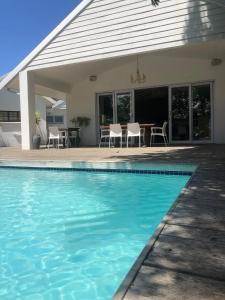 Bunkers Inn Guesthouse