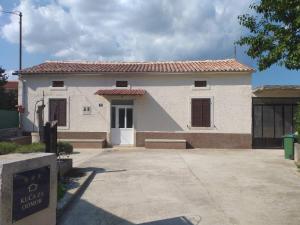 Holiday Home Latin