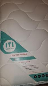 Chambre privée classée 2 étoiles avec serrure et non mitoyenne dans un appartement de 50 m2 dans une résidence cosy et Paris à proximité