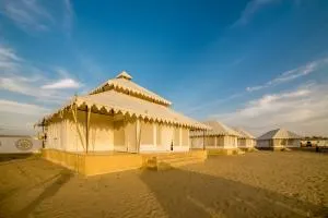 Bhavya Resort - Luxury Boutique Desert Camp - Kūri