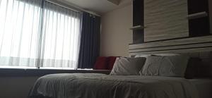Ruby Apartment #10