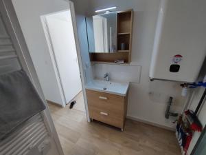 Appartements Appartement T3 PLUME Hyper centre d'ERNEE : photos des chambres