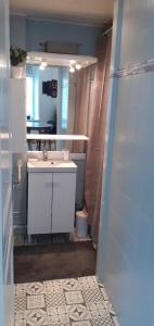 Studio 30 m2 refait à neuf idéalement situé centre ville et plage