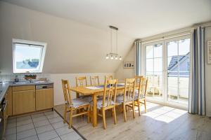 nah am Meer, Meerblick, gratis Nutzung vom AHOI Erlebnisbad und Sauna in Sellin - Haus Inselblick FeWo 03