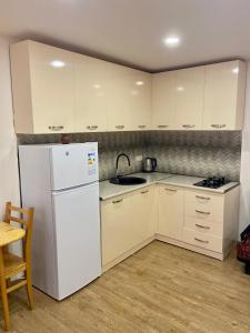 Saba apartment-1 on Freedom Square