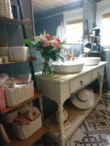 Comfortable Quiet House in the countryside Porte-du-Quercy for 8 people