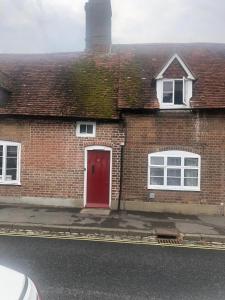 Double Room in Character Cottage With Parking, Beaulieu, New Forest