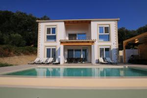 Sunset Sea View Villa 8