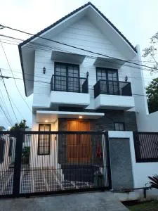 Huize Silitonga - Klampok