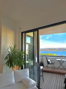 Lux -Luxury Sea and Mountains View Apartment-NEW