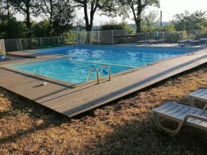 Maisons de vacances 4-Gite 4 personnes avec piscine : photos des chambres