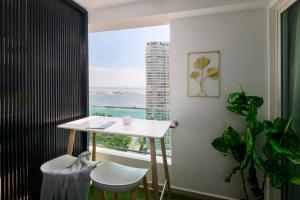 2R1BSeaview Garden1~8paxGurneyMansion One
