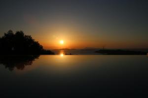 Sunset Sea View Villa 9