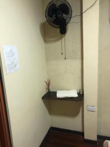 #2 private room close to airport