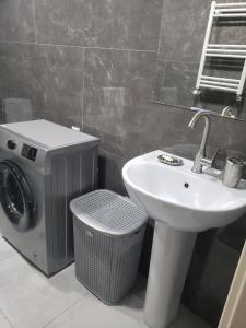 Premium apartment in hotel-type residential comple, reservation a room for at least three days