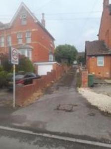 Janet Hale Studios, Garden Apartment