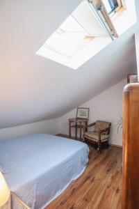 Family friendly apartments with a swimming pool Cove Osibova, Brac - 2172