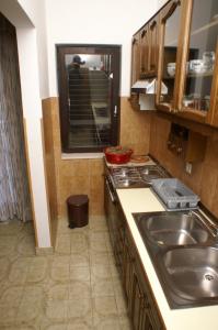 Apartments with parking spaces Slatine, Ciovo - 1099