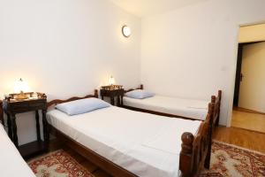 Apartments by the sea Okrug Gornji, Ciovo - 1111