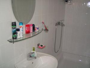 Seaside secluded apartments Cove Tvrdni Dolac, Hvar - 4008