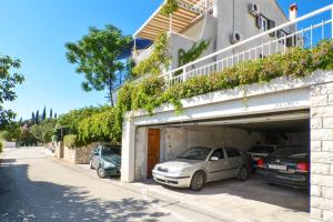 Apartments by the sea Seget Vranjica, Trogir - 2037