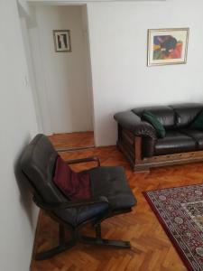 Apartments with parking space Trogir - 2046