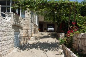 Apartments with a parking space Jelsa, Hvar - 2059