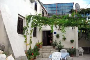 Seaside holiday house Sladjenovici, Dubrovnik - 2163 - Kručica