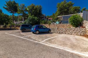 Apartments by the sea Jelsa, Hvar - 4017