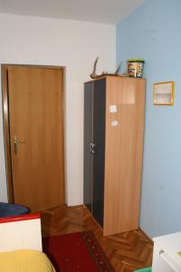 Apartments with a parking space Jelsa, Hvar - 4019