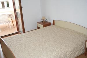 Two-Bedroom Apartment with Terrace and Sea View room in Apartment Mandre 4095a