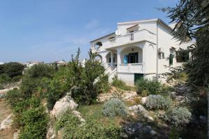 Apartments by the sea Mandre, Pag - 4084 