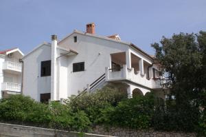 Apartments with a parking space Mandre, Pag - 4075 
