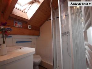 Chalet 4 pièces 8 pers. avec balcon, terrasse et parking - FR-1-263-517