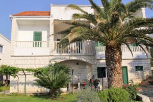 Apartments by the sea Razanj, Rogoznica - 4253 