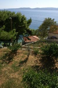 Seaside holiday house Pisak, Omis - 4280