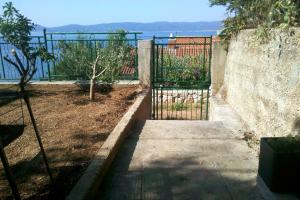 Seaside holiday house Pisak, Omis - 4280