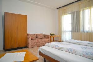 Apartments with parking space Vodice - 4180