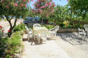 Rooms by the sea Vodice - 4228