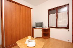 Apartments and rooms by the sea Supetarska Draga - Gonar, Rab - 2002