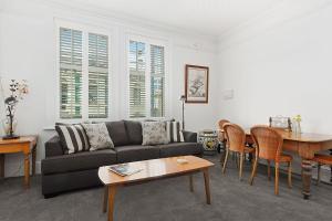 Historic Haven Two-storey Pad in Perfect City Spot