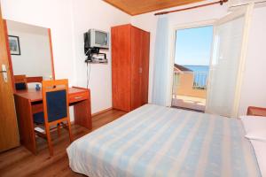 Apartments and rooms by the sea Mandre, Pag - 3557