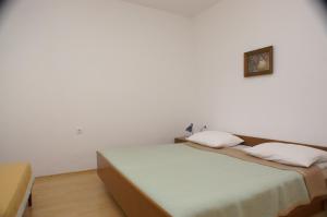 Apartments and rooms by the sea Zubovici, Pag - 4065