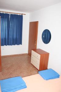 Apartments by the sea Mandre, Pag - 4092