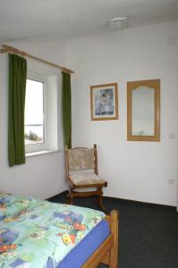 Apartments by the sea Mandre, Pag - 4098