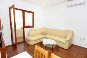 Apartments by the sea Bibinje, Zadar - 4197