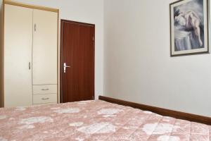 Apartments by the sea Razanj, Rogoznica - 4253